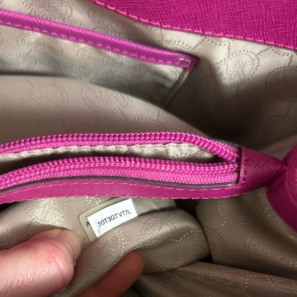 MICHAEL KORS Large Saffiano Leather Tote Bag Hot Pink - Picture 10 of 11